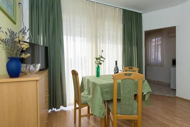Marija F2 Apartment Krk Town
