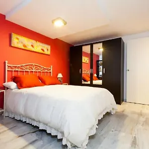 https://apartamento-azahar-seville.es-andalucia.com